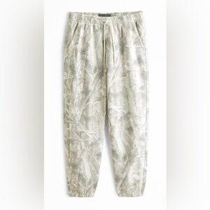 ABERCROMBIE & FITCH // Essential Cinched Sweatpant